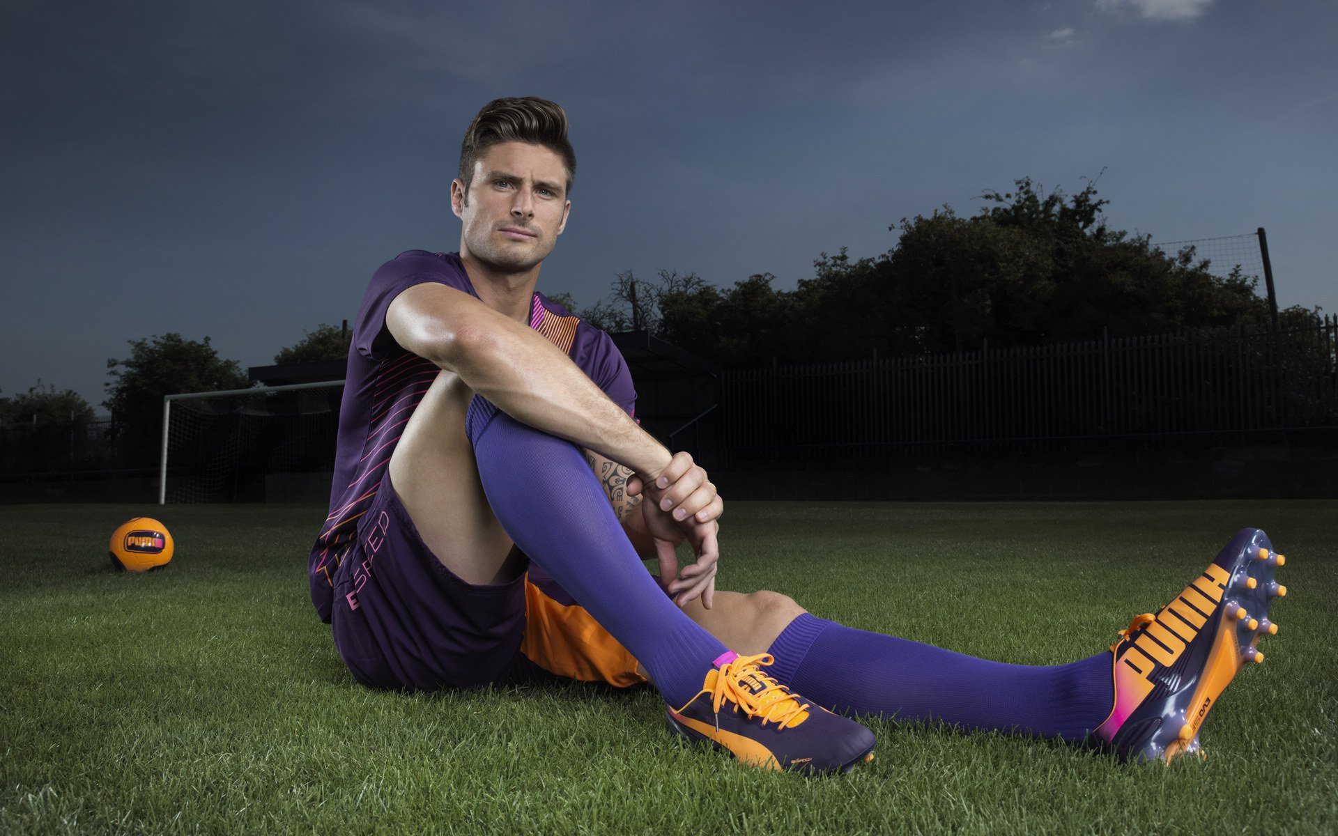 九游登录入口-欧洲杯决战现场：精彩瞬间一次次刷新历史，欧洲杯决赛讲解